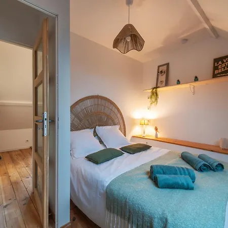 Le Grenier A Sel Centre Historique * Sainte-Suzanne (Mayenne)